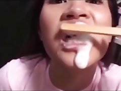 Asian Cum in mouth 